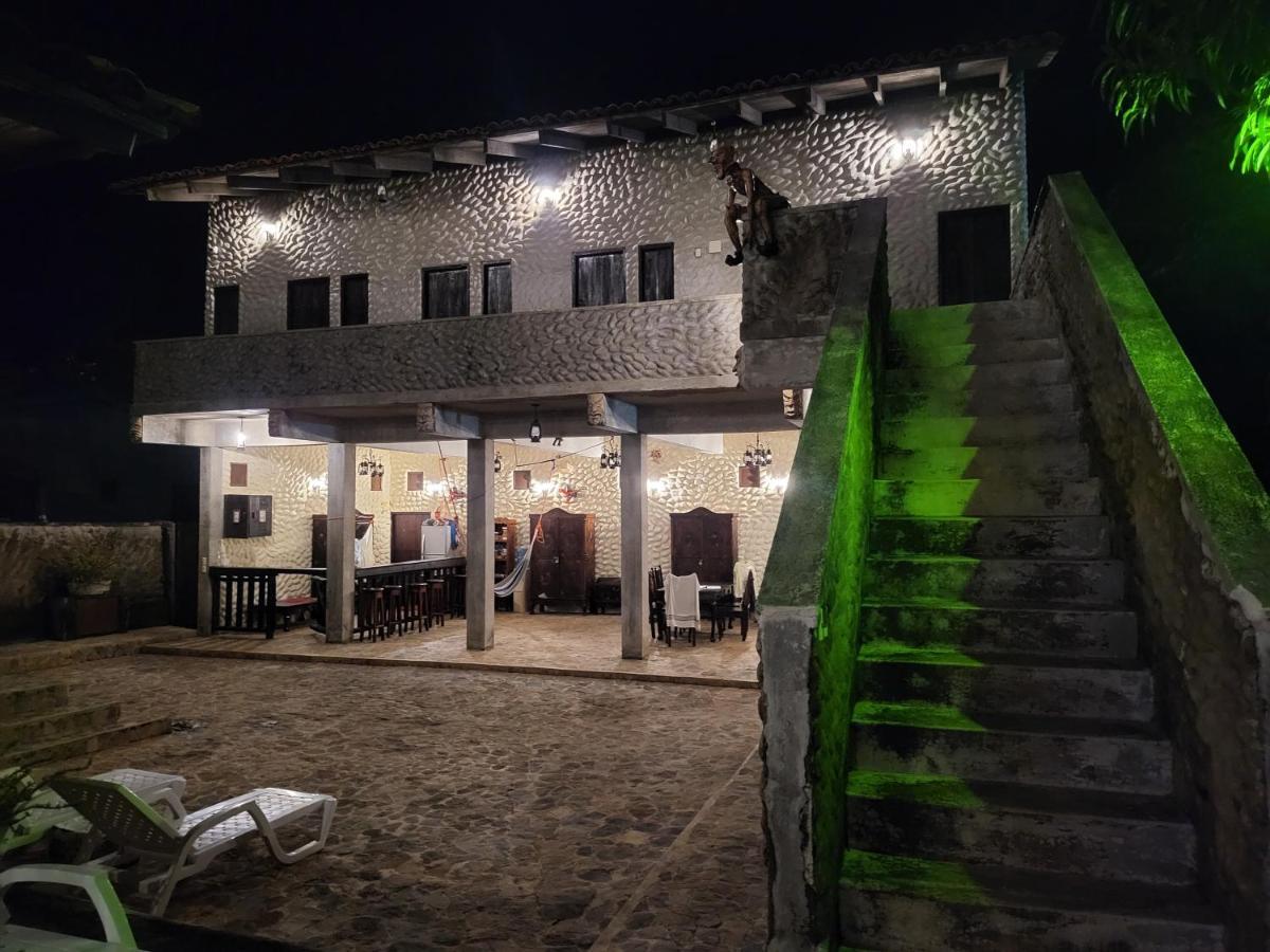 Amapala Hostal Casa De Las Gargolas מראה חיצוני תמונה