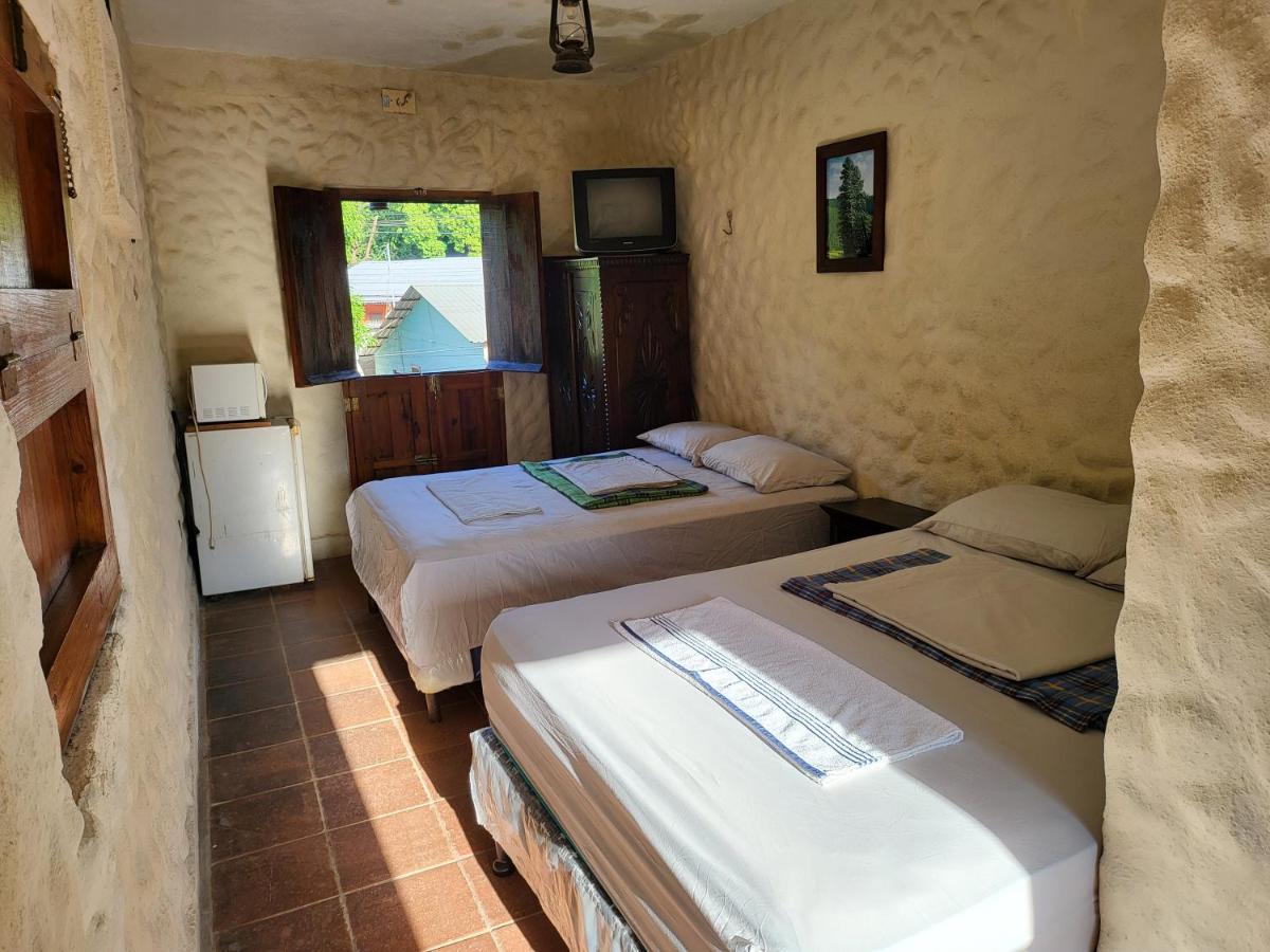 Amapala Hostal Casa De Las Gargolas מראה חיצוני תמונה