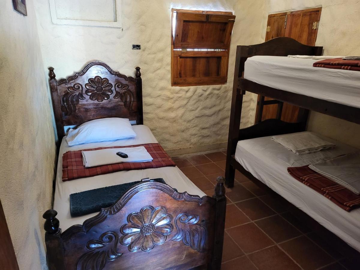 Amapala Hostal Casa De Las Gargolas מראה חיצוני תמונה