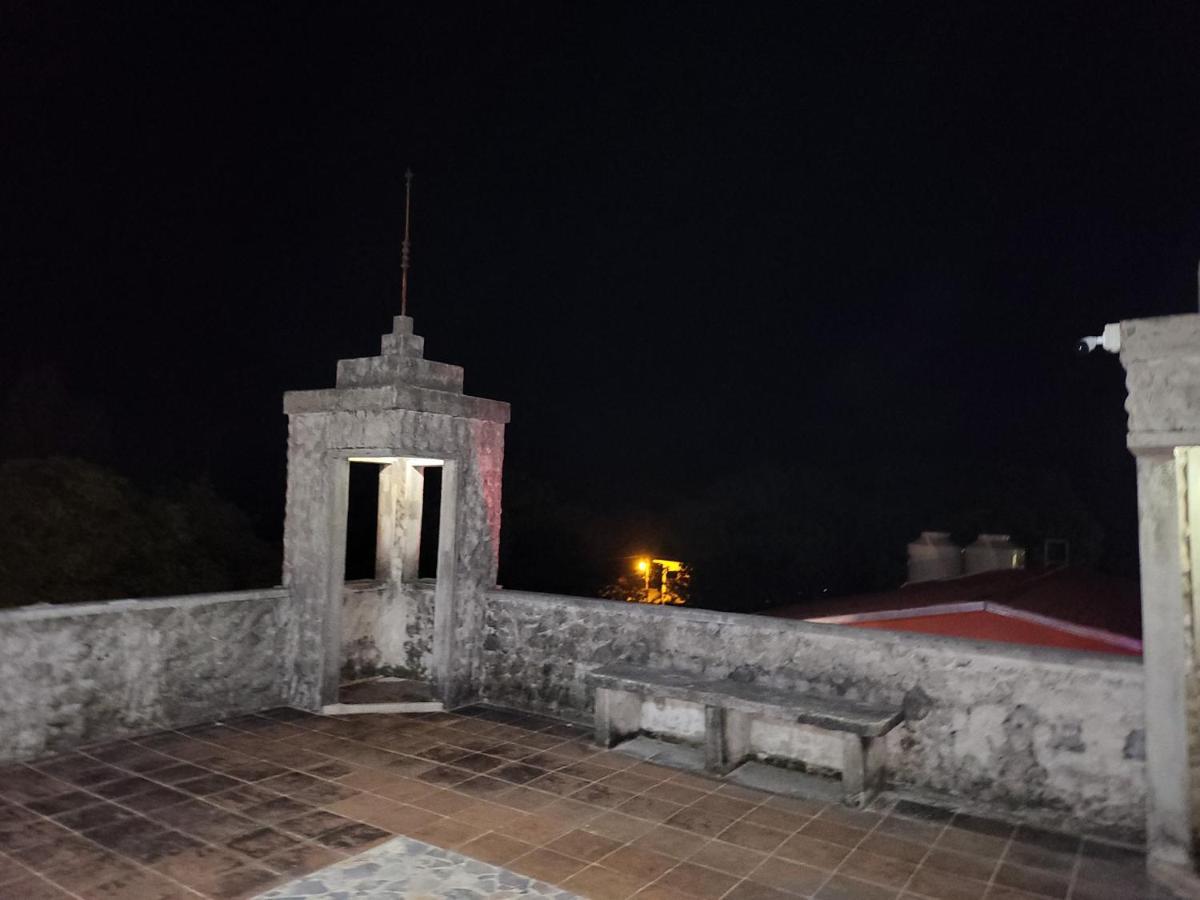 Amapala Hostal Casa De Las Gargolas מראה חיצוני תמונה