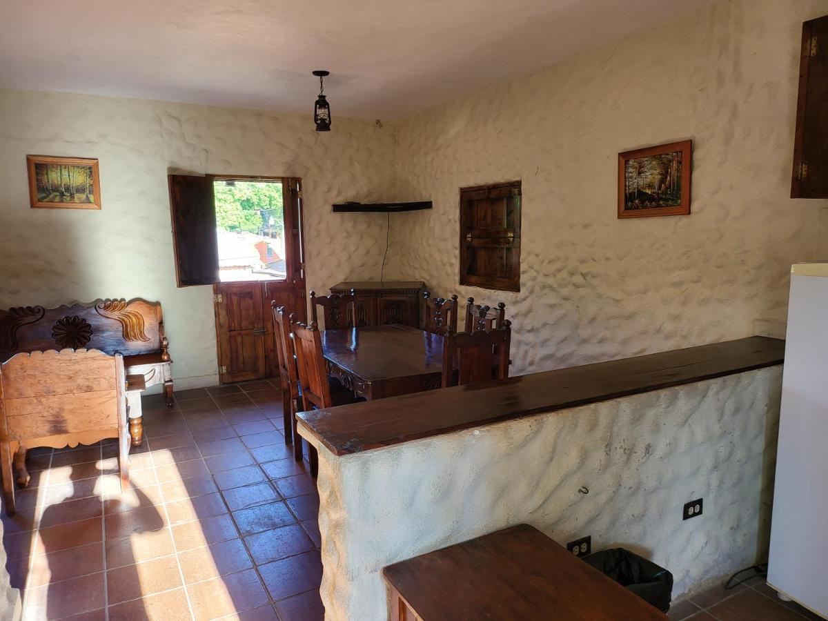 Amapala Hostal Casa De Las Gargolas מראה חיצוני תמונה