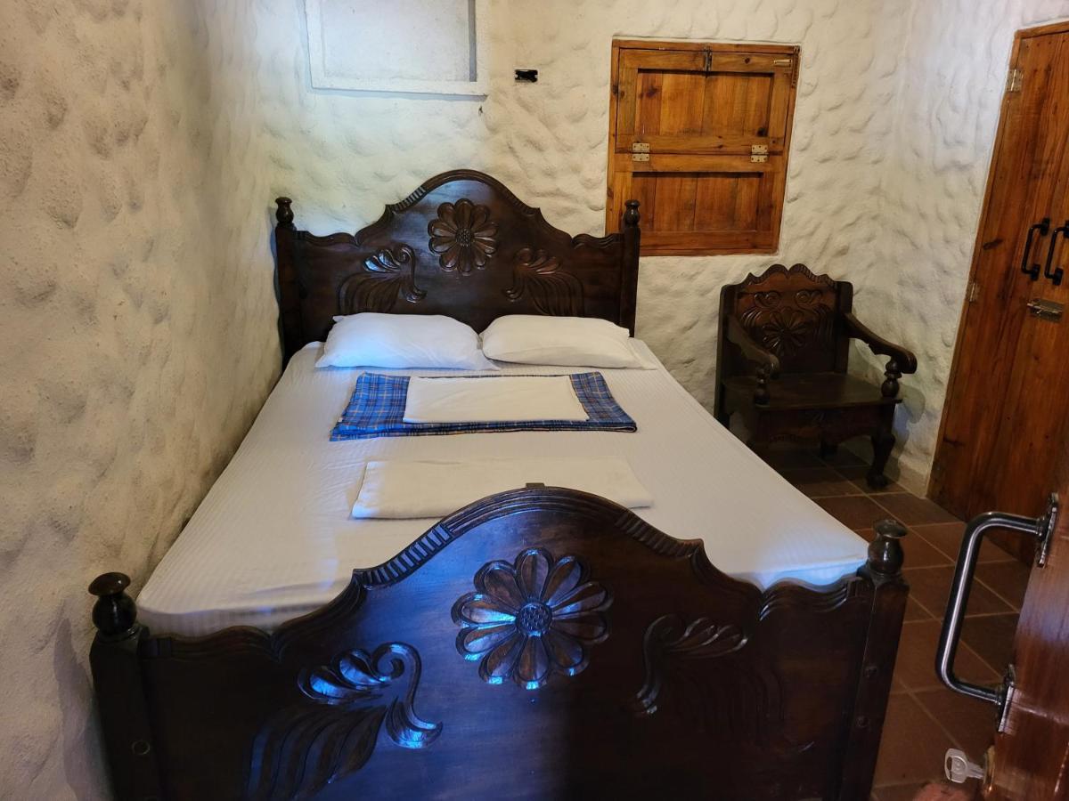 Amapala Hostal Casa De Las Gargolas מראה חיצוני תמונה
