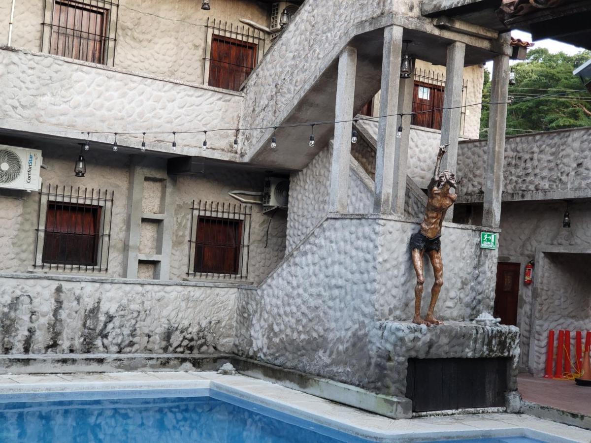 Amapala Hostal Casa De Las Gargolas מראה חיצוני תמונה